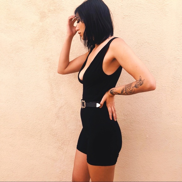 The Everyday Slay Bodysuit Black Deep V Romper S - Picture 3 of 3